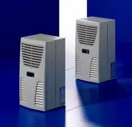 Rittal SK 3361110 Yana / Kapı Montajlı Temel 750 W