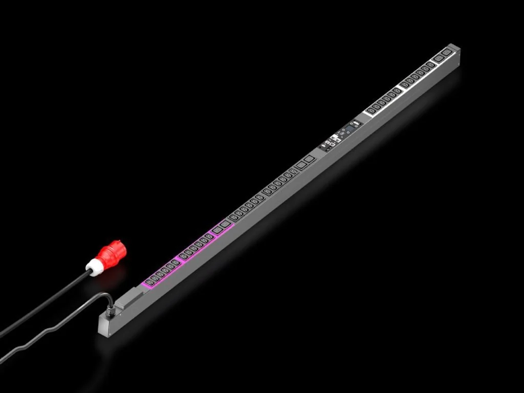 DK 7979540 PDU metered plus version