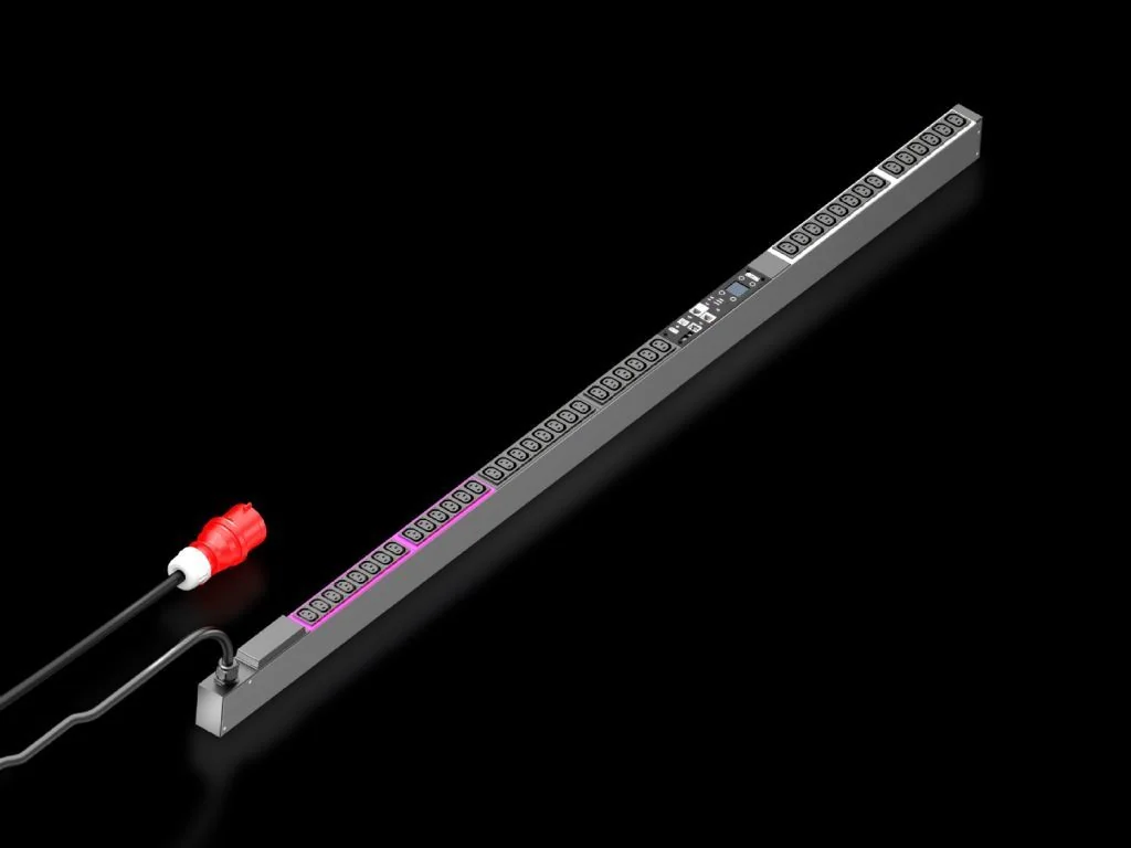 DK 7979542 PDU metered plus version
