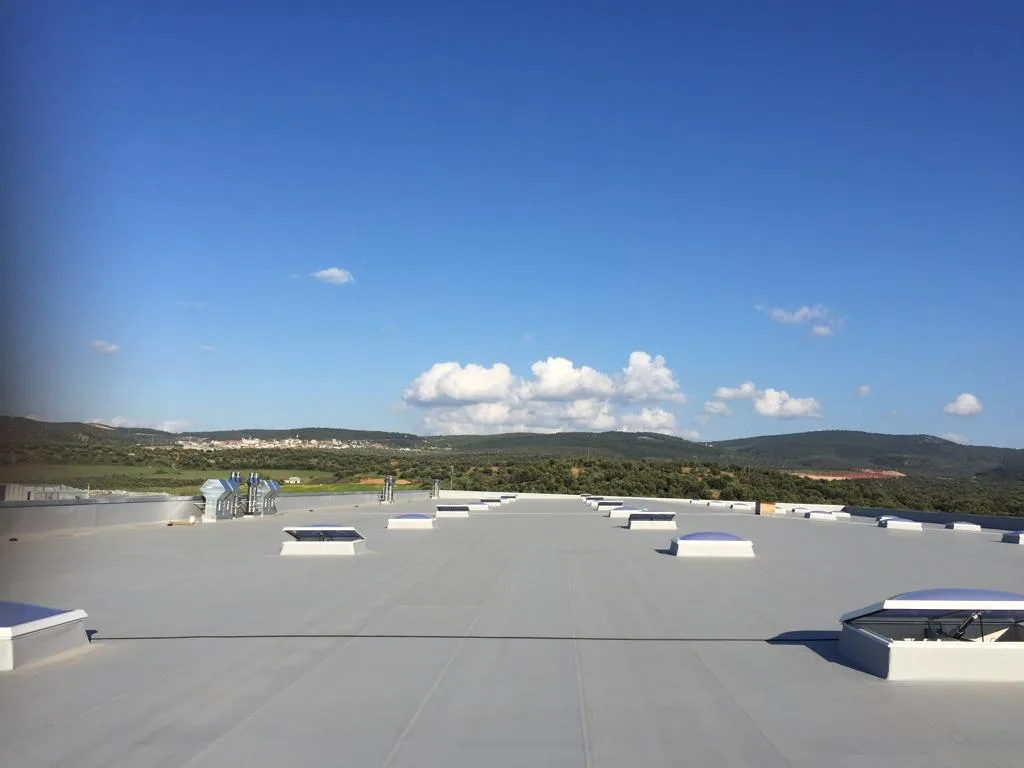 Ateş Çelik RES imalat tesisi Bergama Lamilux F100