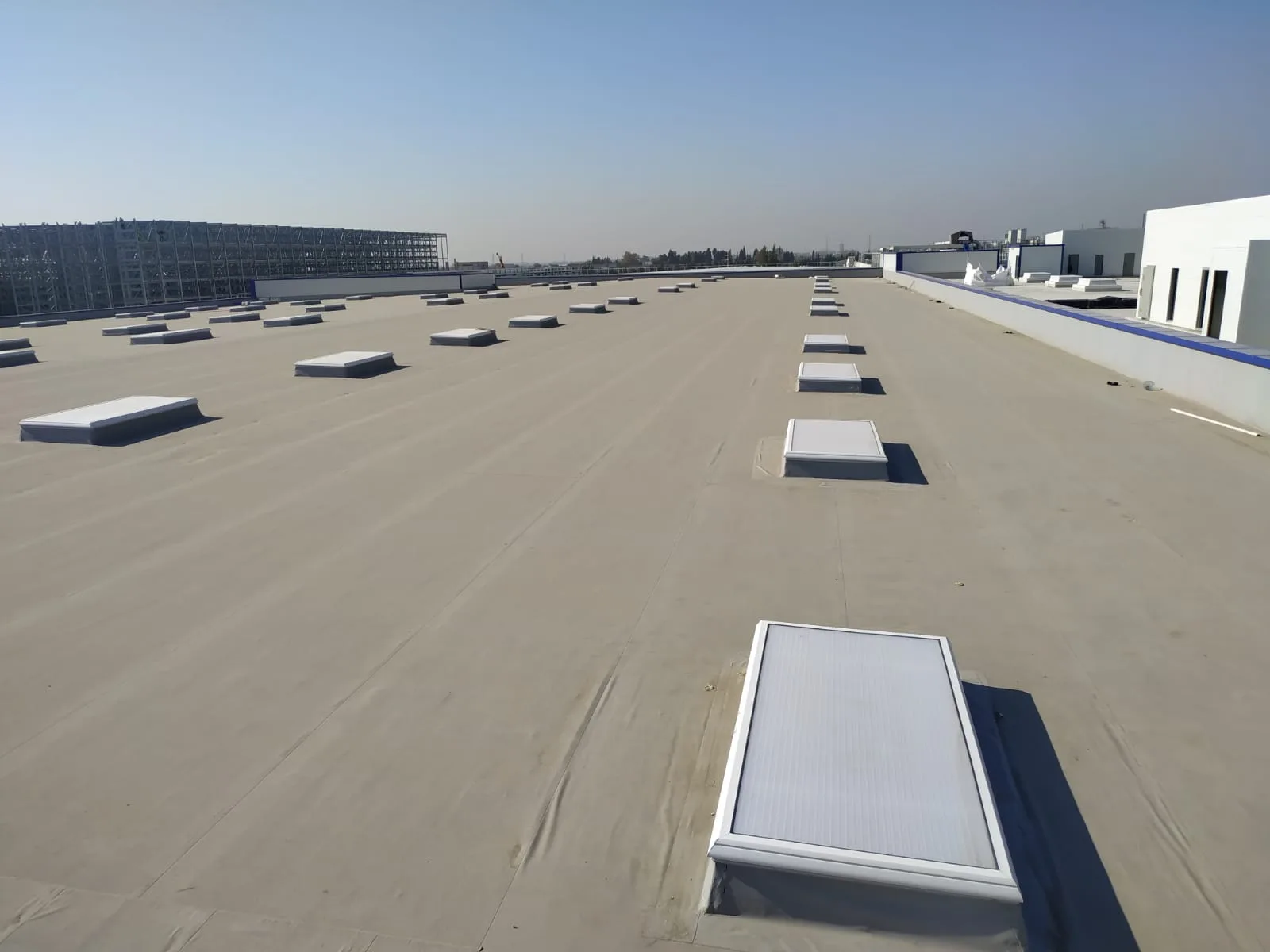 SASA Polyester tesisi Adana Lamilux F100 ventilasyon
